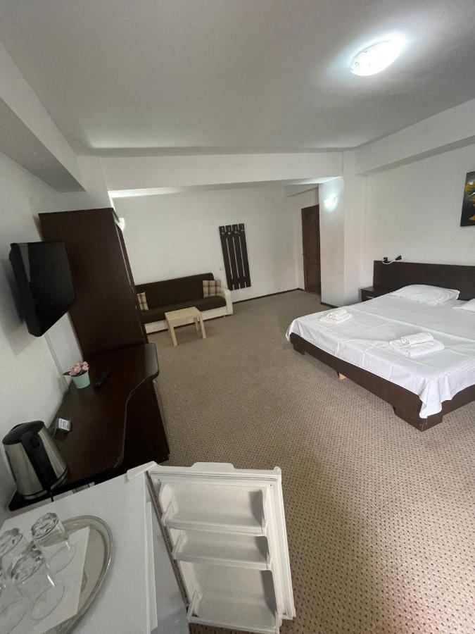 Garsoniere Dya Apartment Западен Ефорие Екстериор снимка