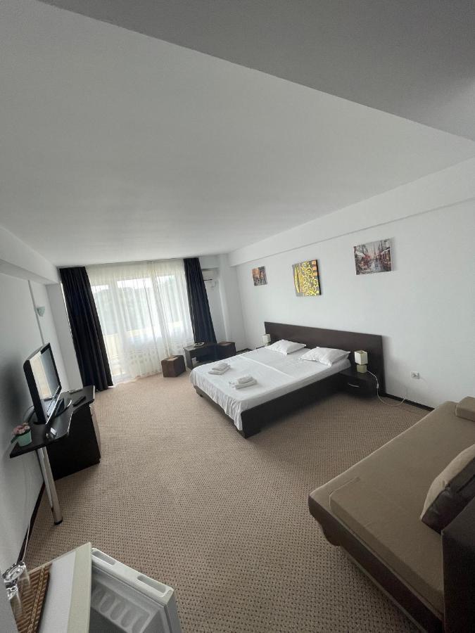 Garsoniere Dya Apartment Западен Ефорие Екстериор снимка